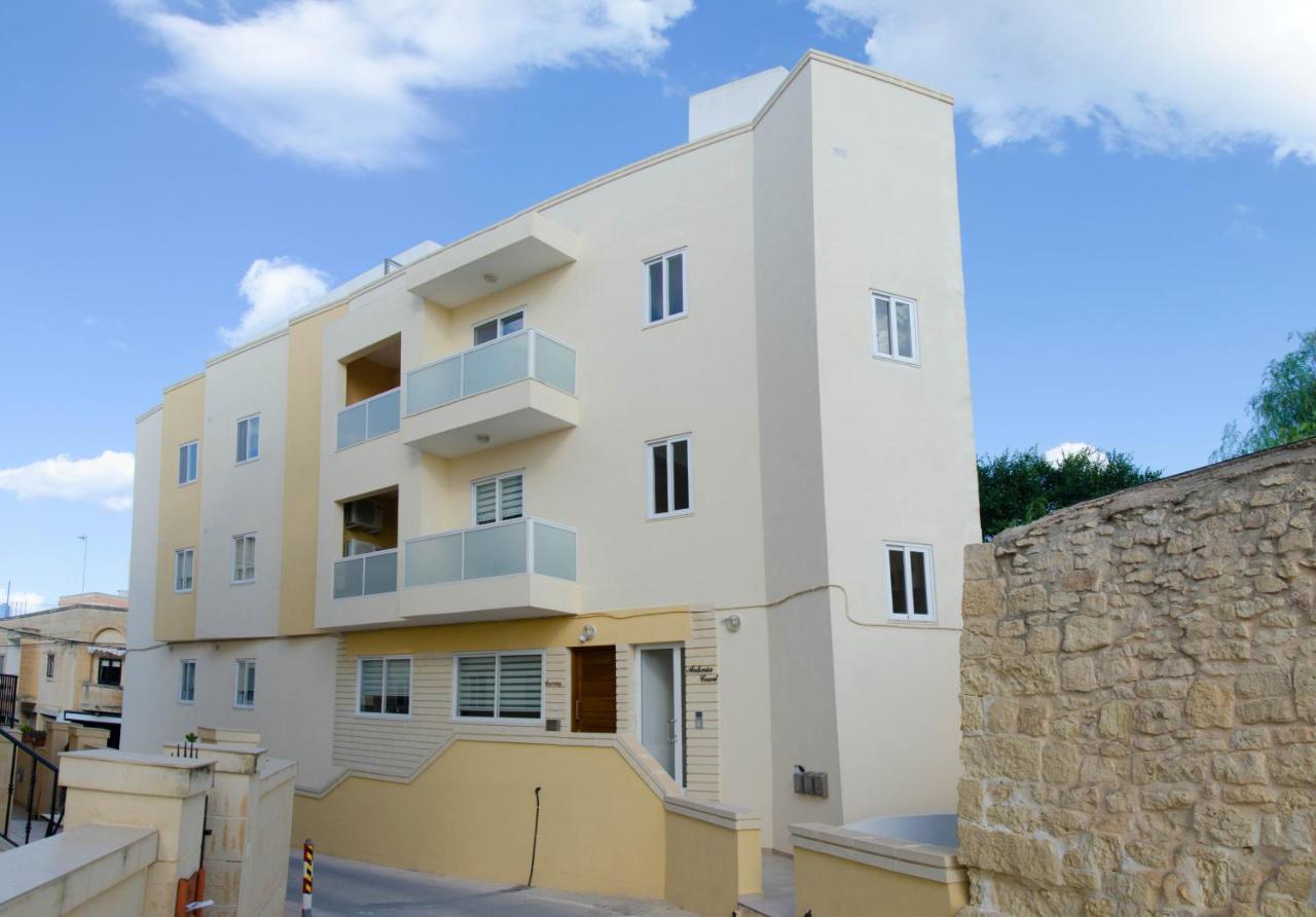 Lorenza Letting Maisonette Villa Marsaxlokk Bagian luar foto